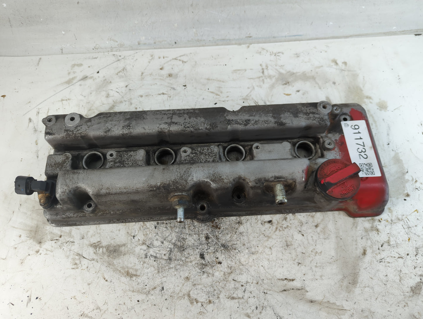 1996 Honda Civic Driver Left Cylinder Head Valve Cover P/N:65J#1 Fits OEM Used Auto Parts - Oemusedautoparts1.com