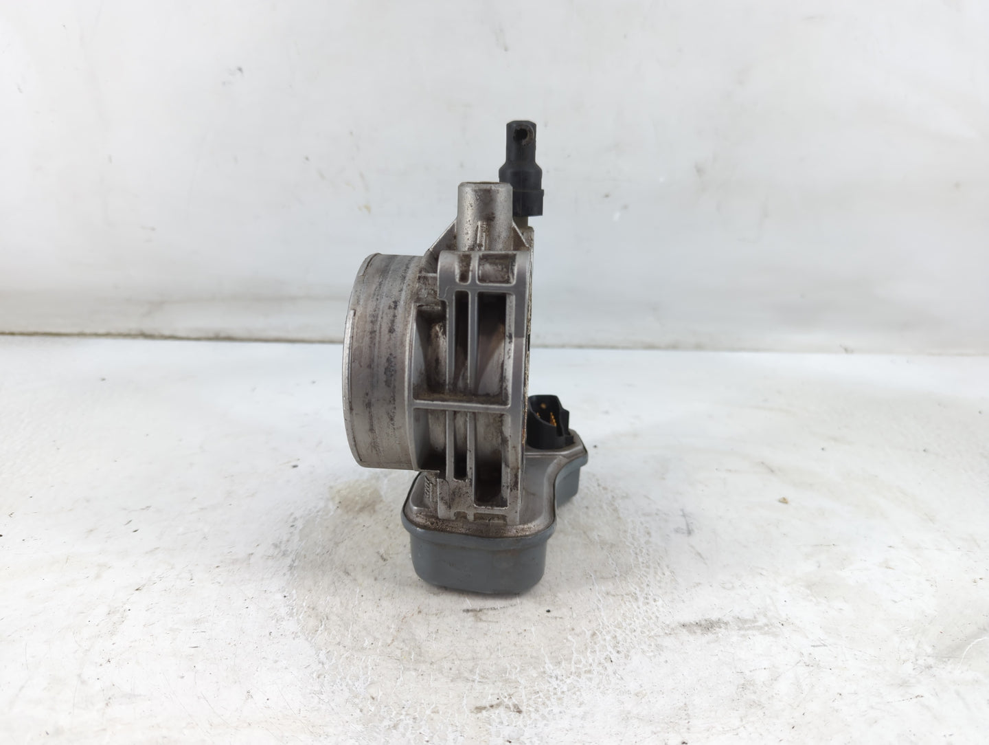 1996-2000 Honda Civic Throttle Body P/N:291 01F 0259 Fits Fits 1996 1997 1998 1999 2000 OEM Used Auto Parts - Oemusedautopar