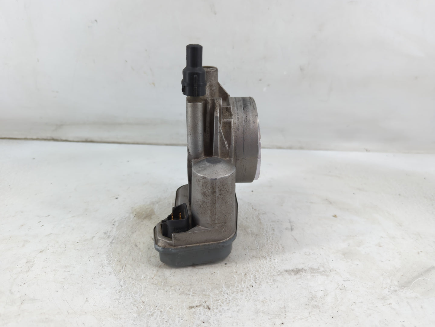 1996-2000 Honda Civic Throttle Body P/N:291 01F 0259 Fits Fits 1996 1997 1998 1999 2000 OEM Used Auto Parts - Oemusedautopar