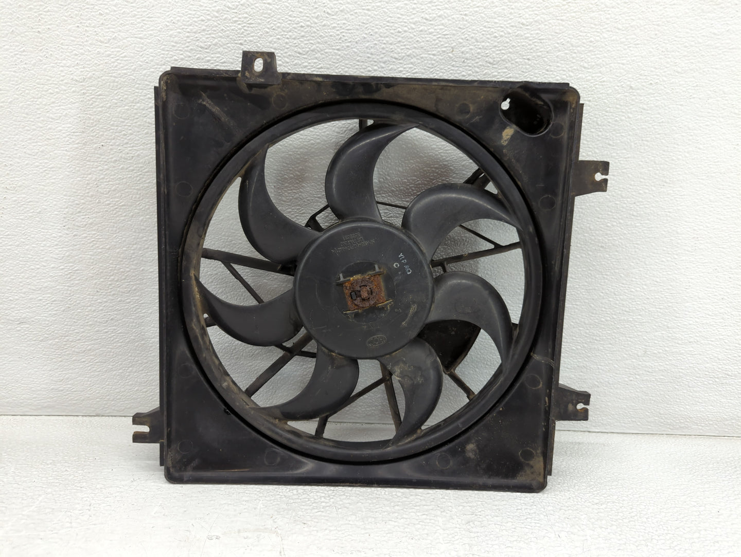 1995-1999 Hyundai Accent Electric Radiator Cooling Fan Motor Assembly P/N:3569631 Fits Fits 1995 1996 1997 1998 1999 OEM Use