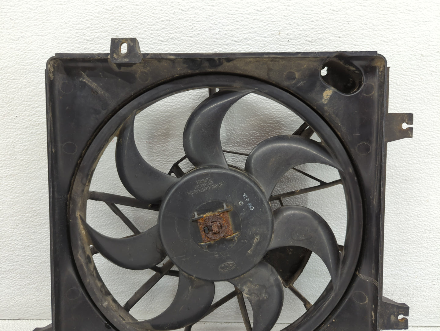1995-1999 Hyundai Accent Electric Radiator Cooling Fan Motor Assembly P/N:3569631 Fits Fits 1995 1996 1997 1998 1999 OEM Use