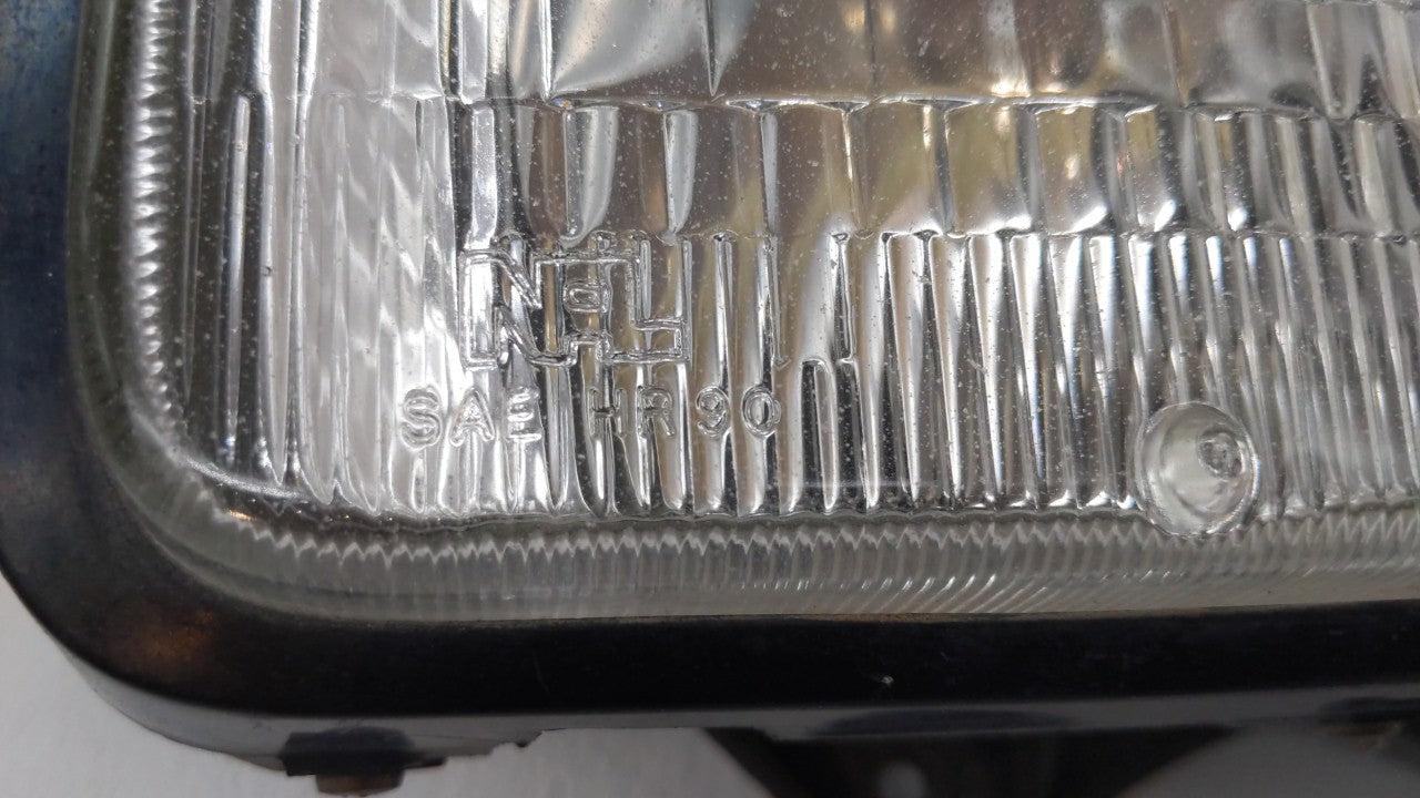 1995-1997 Isuzu Rodeo Passenger Right Oem Head Light Headlight Lamp - Oemusedautoparts1.com