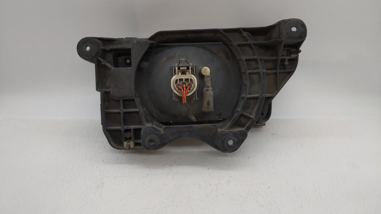 1995-1997 Isuzu Rodeo Passenger Right Oem Head Light Headlight Lamp - Oemusedautoparts1.com