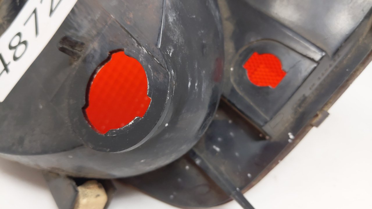 1996-2000 Isuzu Hombre Tail Light Assembly Passenger Right OEM Fits Fits 1996 1997 1998 1999 2000 OEM Used Auto Parts - Oemu