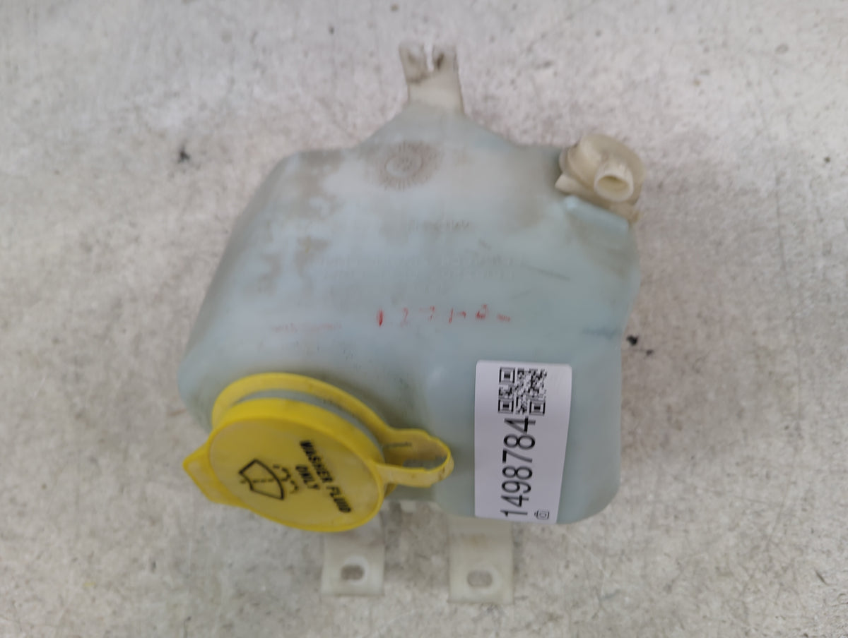 1996 Jeep Cherokee Windshield Washer Fluid Reservoir Bottle Oem - Oemusedautoparts1.com