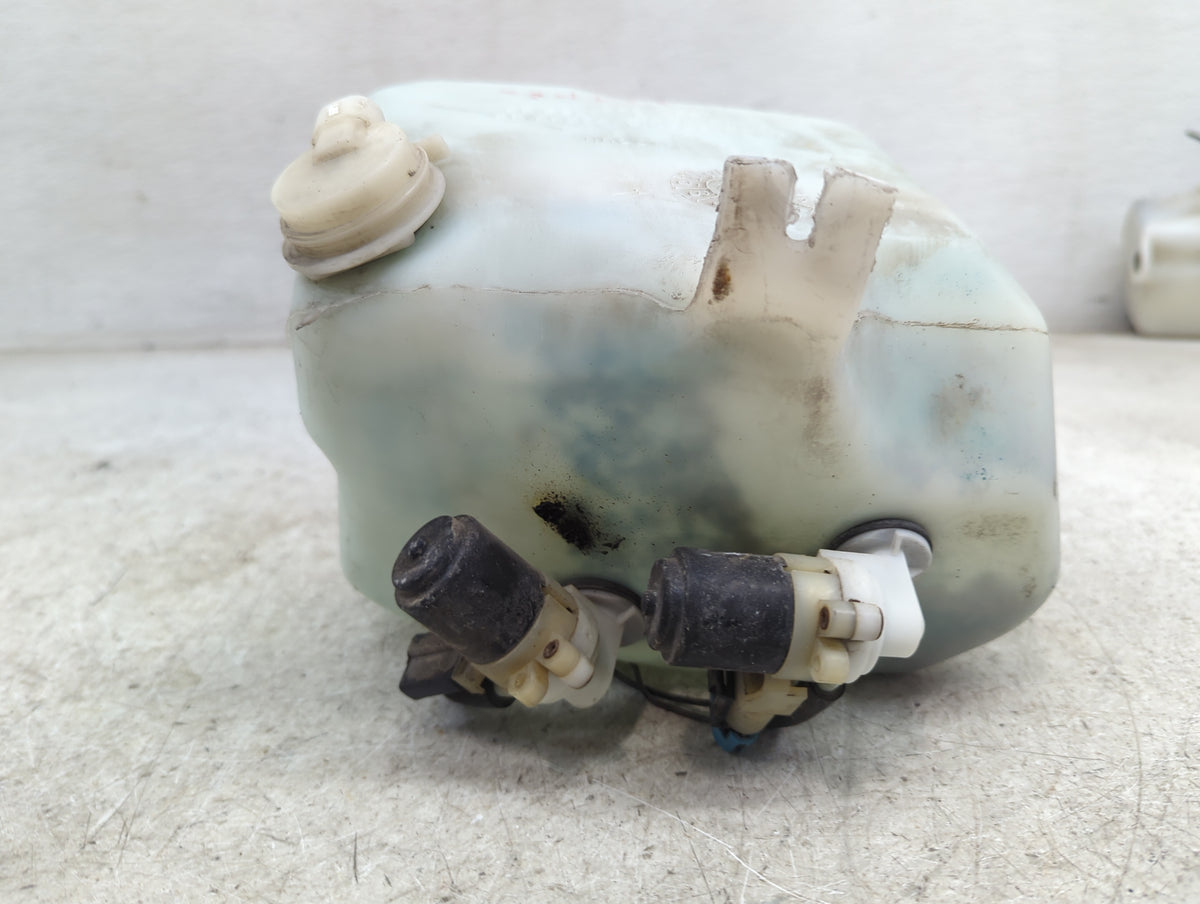 1996 Jeep Cherokee Windshield Washer Fluid Reservoir Bottle Oem - Oemusedautoparts1.com
