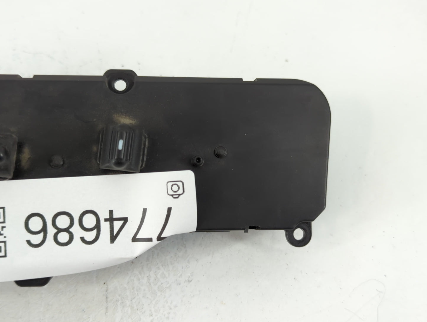 1996 Jeep Grand Cherokee Power Mirror Switch Replacement Driver Side Left P/N:000263 771-200-1, 30505, 56042140 Fits OEM Use