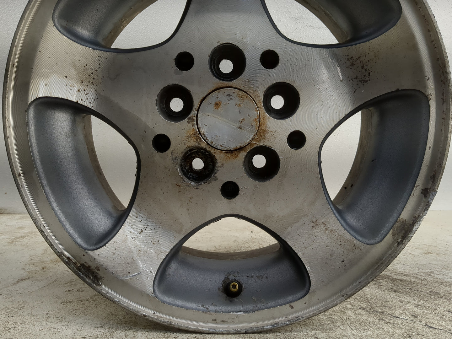Jeep Wrangler Oem Wheel Rim - Oemusedautoparts1.com