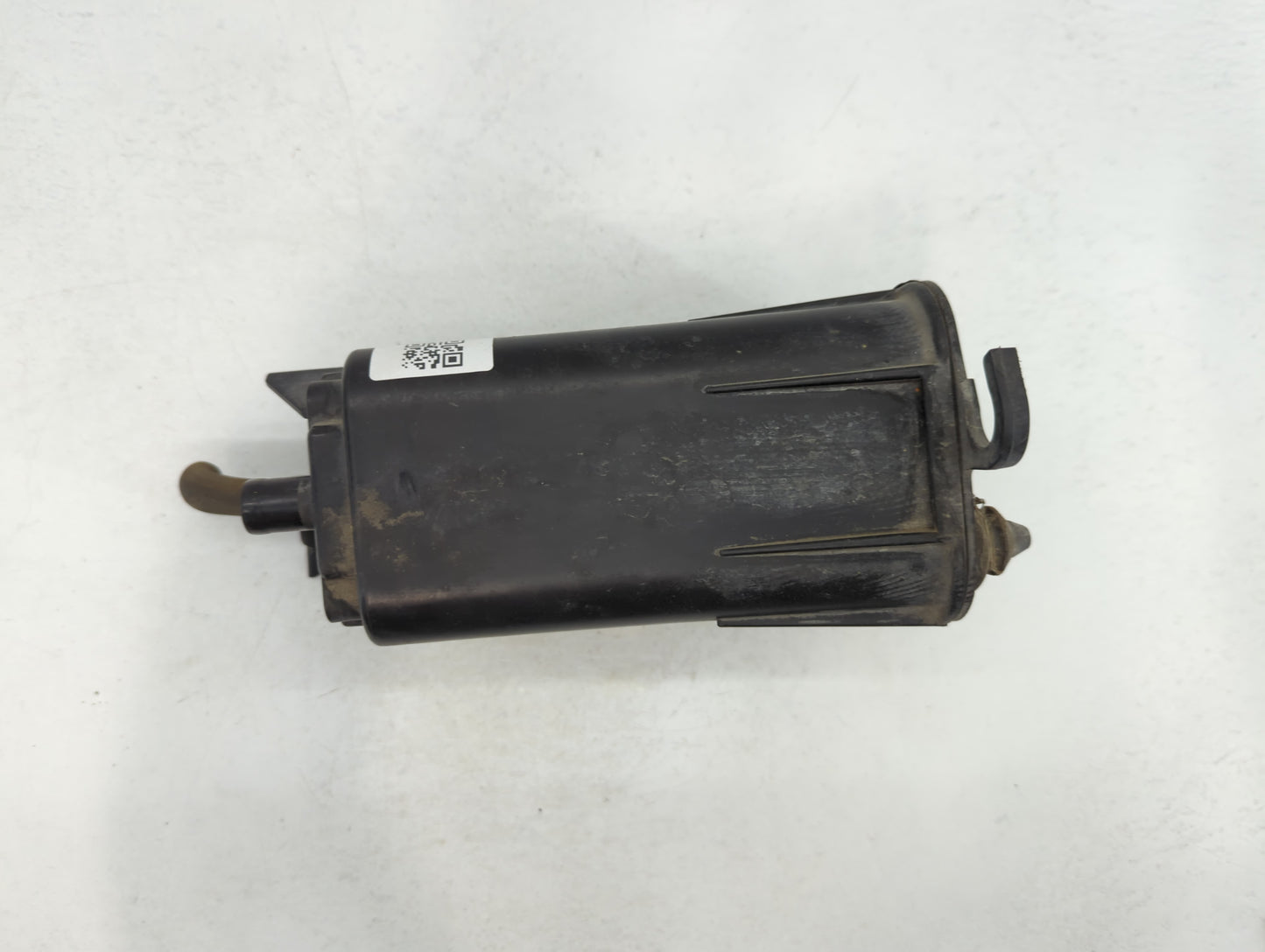 1996 Lincoln Town Car Fuel Vapor Charcoal Canister - Oemusedautoparts1.com