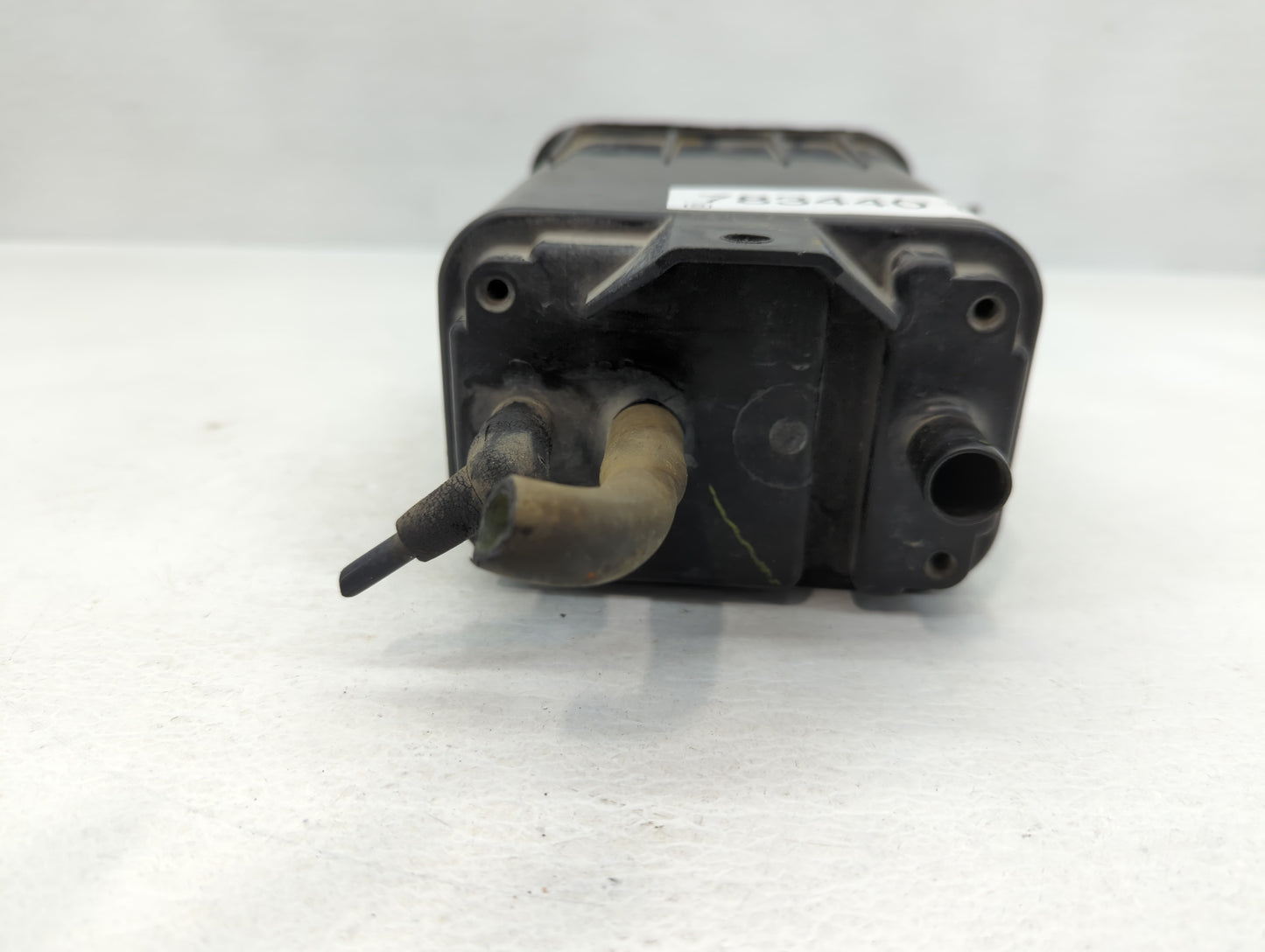 1996 Lincoln Town Car Fuel Vapor Charcoal Canister - Oemusedautoparts1.com