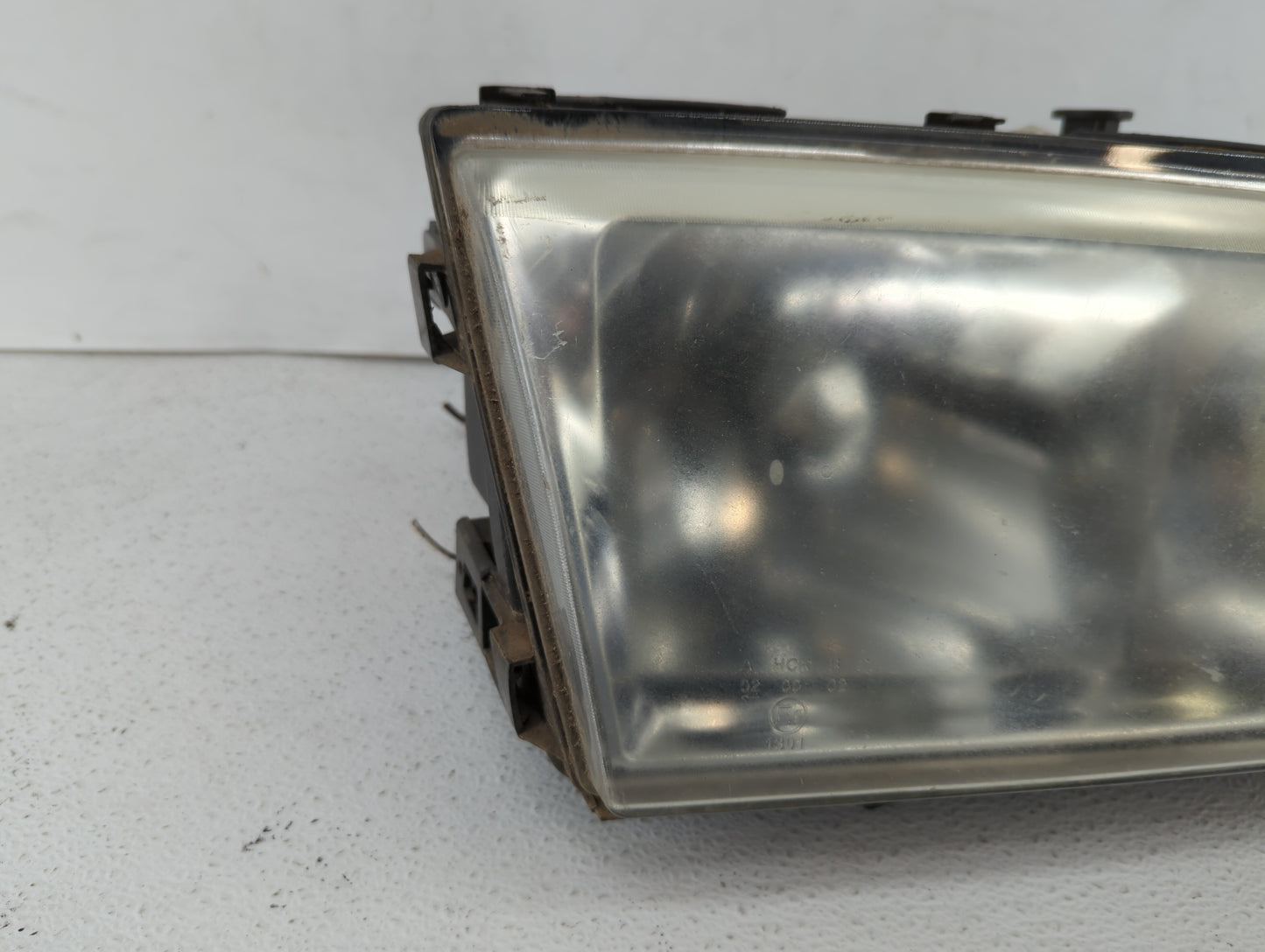 Mercedes-benz 280 Passenger Right Oem Head Light Headlight Lamp - Oemusedautoparts1.com