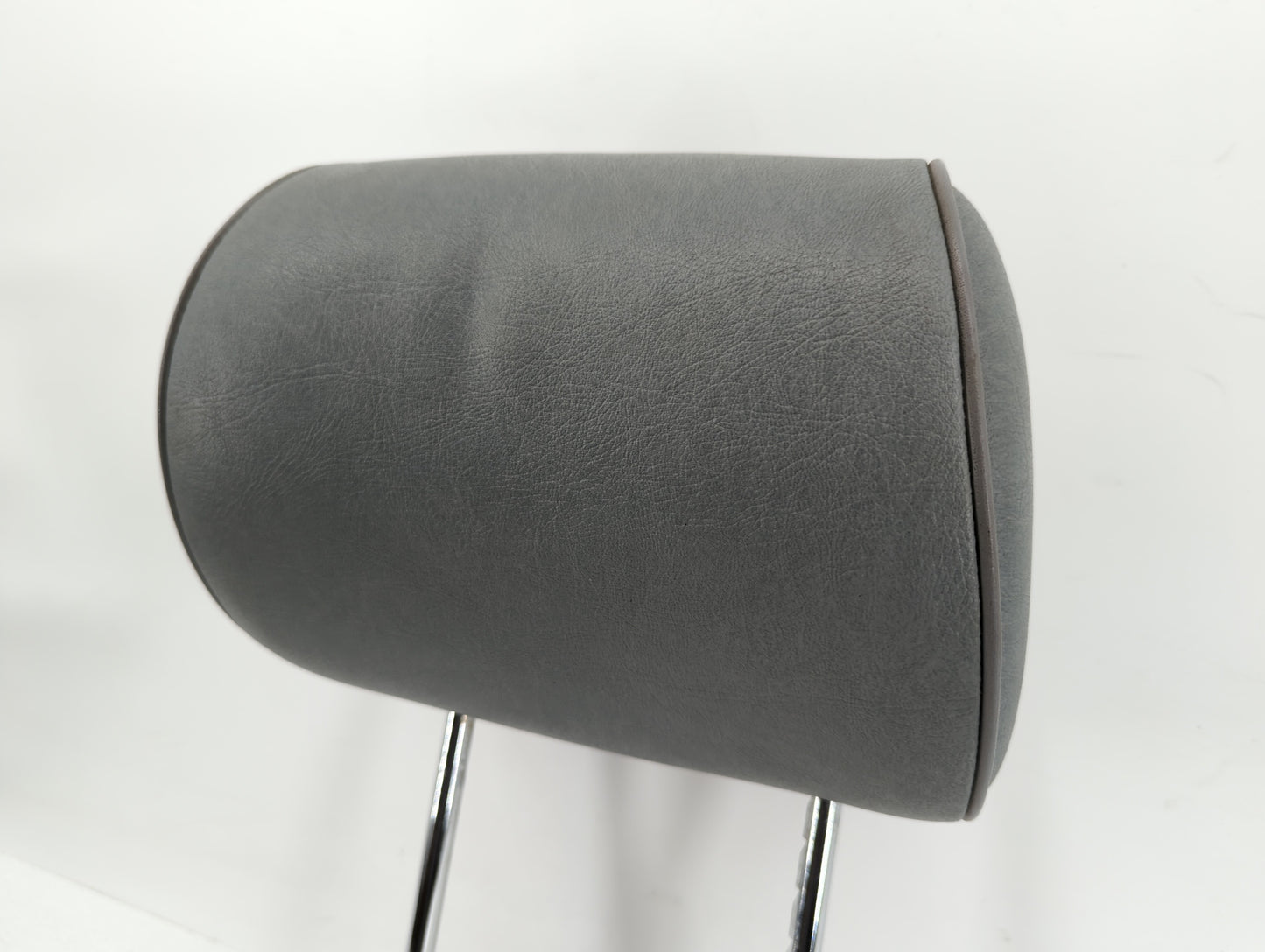 1996 Mercedes-benz C280 Headrest Head Rest Rear Seat Light Grey - Oemusedautoparts1.com