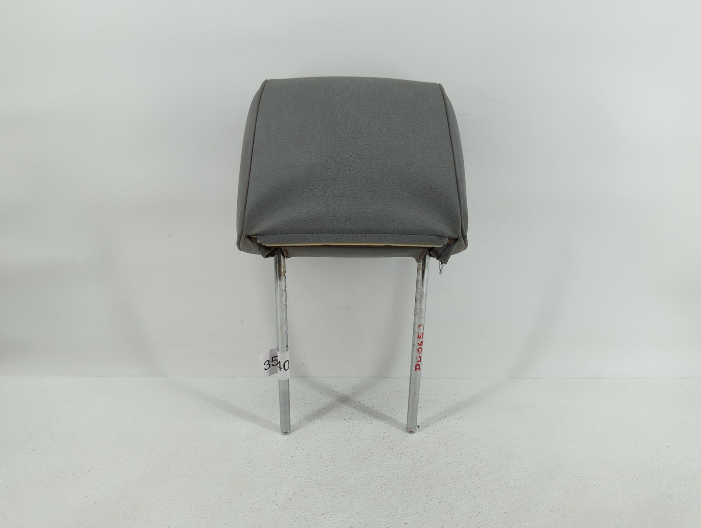 1996 Mercedes-benz C280 Headrest Head Rest Rear Seat Light Grey - Oemusedautoparts1.com