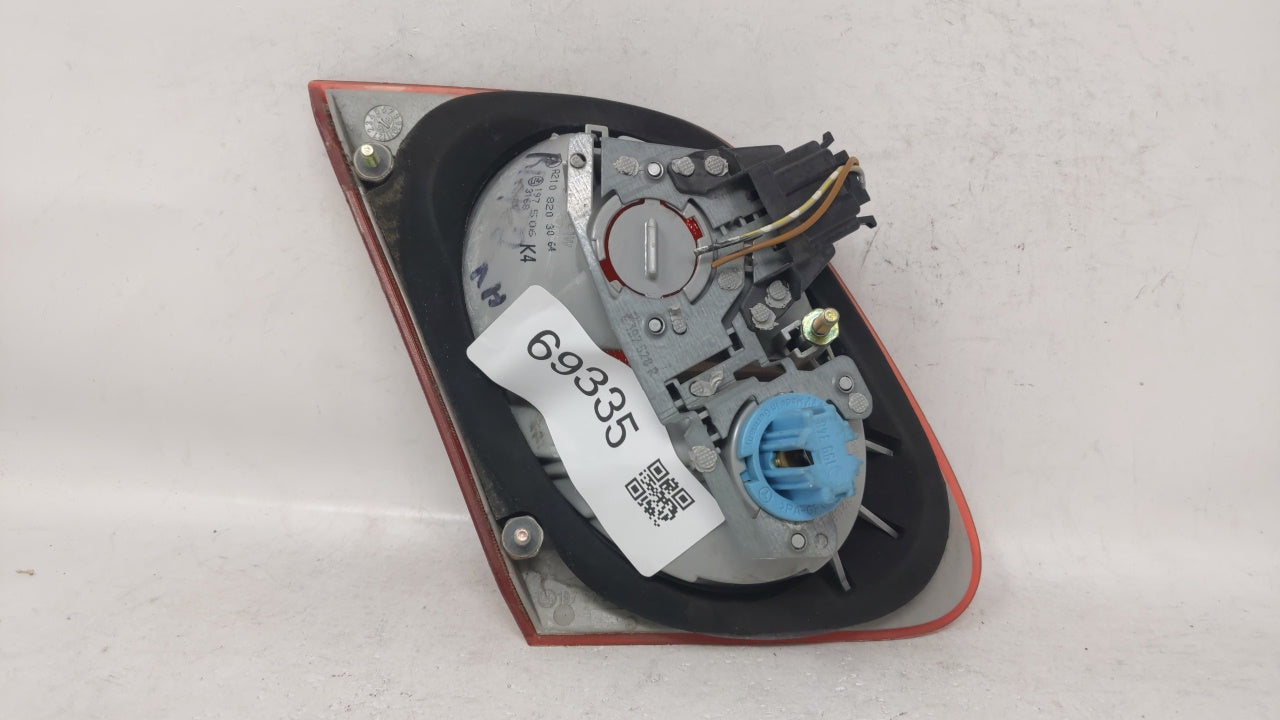 1996 Mercedes-Benz E300 Tail Light Assembly Passenger Right OEM Fits Fits 1997 1998 1999 OEM Used Auto Parts - Oemusedautopa