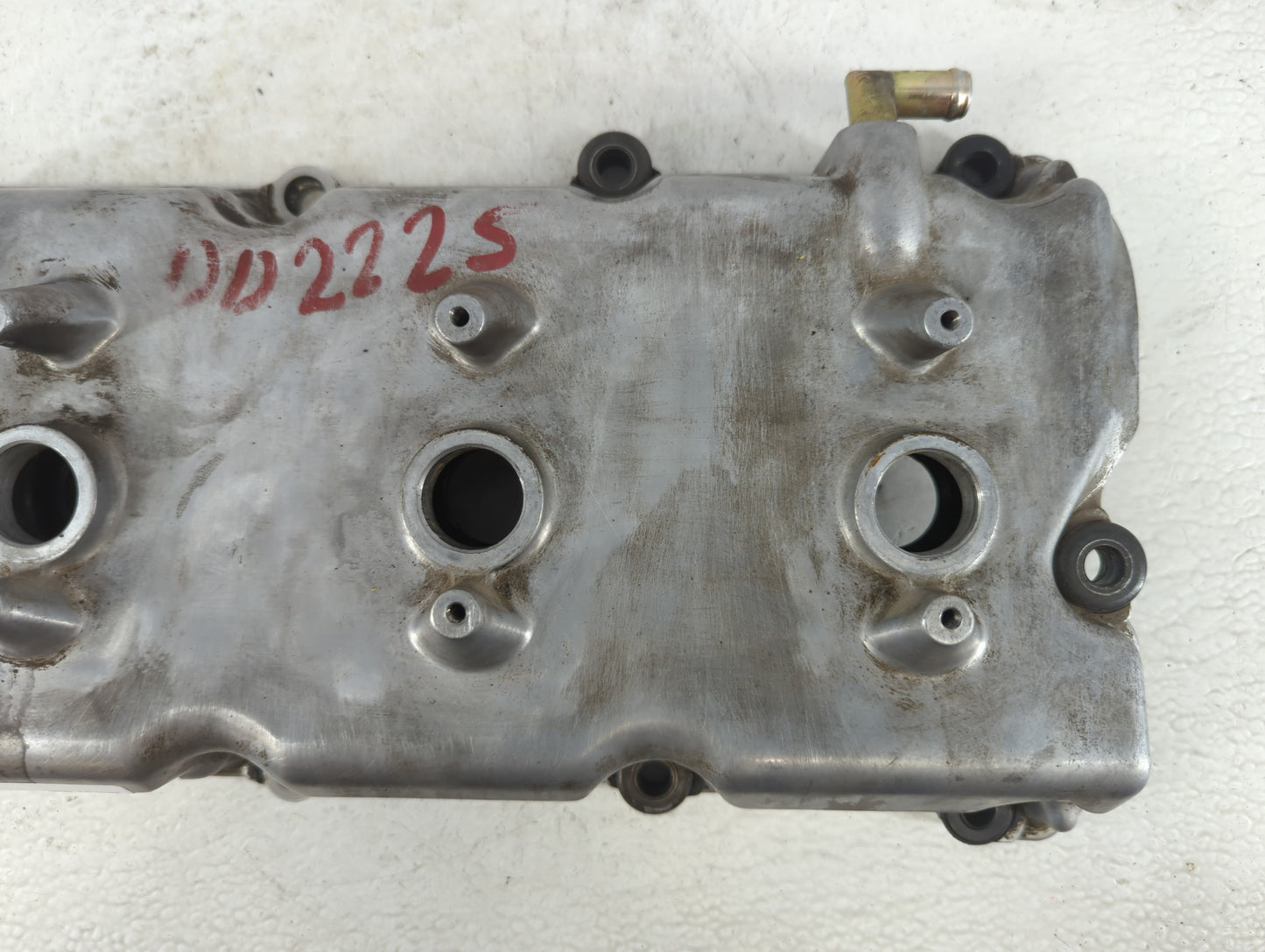 1996 Nissan Maxima Driver Left Cylinder Head Valve Cover Fits OEM Used Auto Parts - Oemusedautoparts1.com