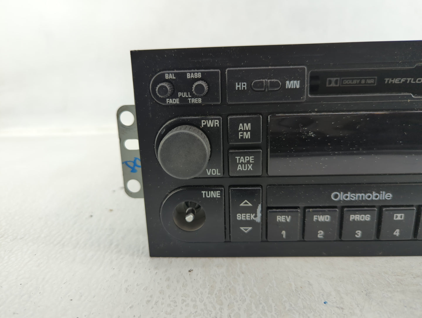 1996 Oldsmobile 88 Radio AM FM Cd Player Receiver Replacement P/N:16200753 Fits Fits 1997 1998 1999 2000 2001 OEM Used Auto 