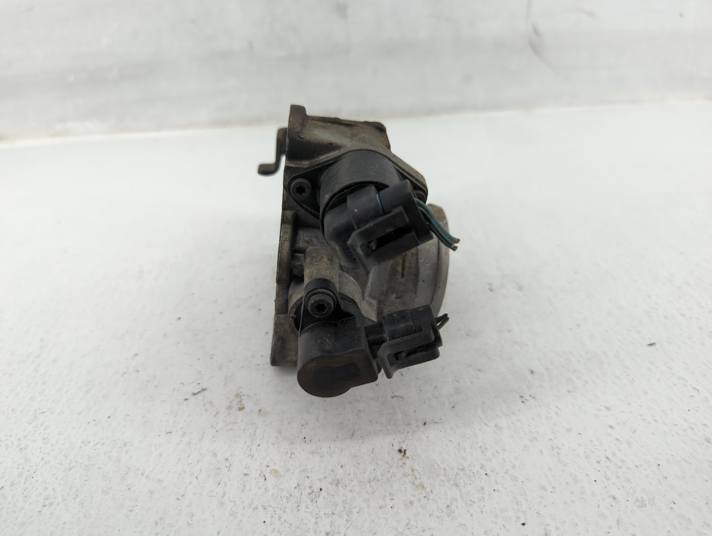 1996 Plymouth Satellite Throttle Body Fits OEM Used Auto Parts - Oemusedautoparts1.com