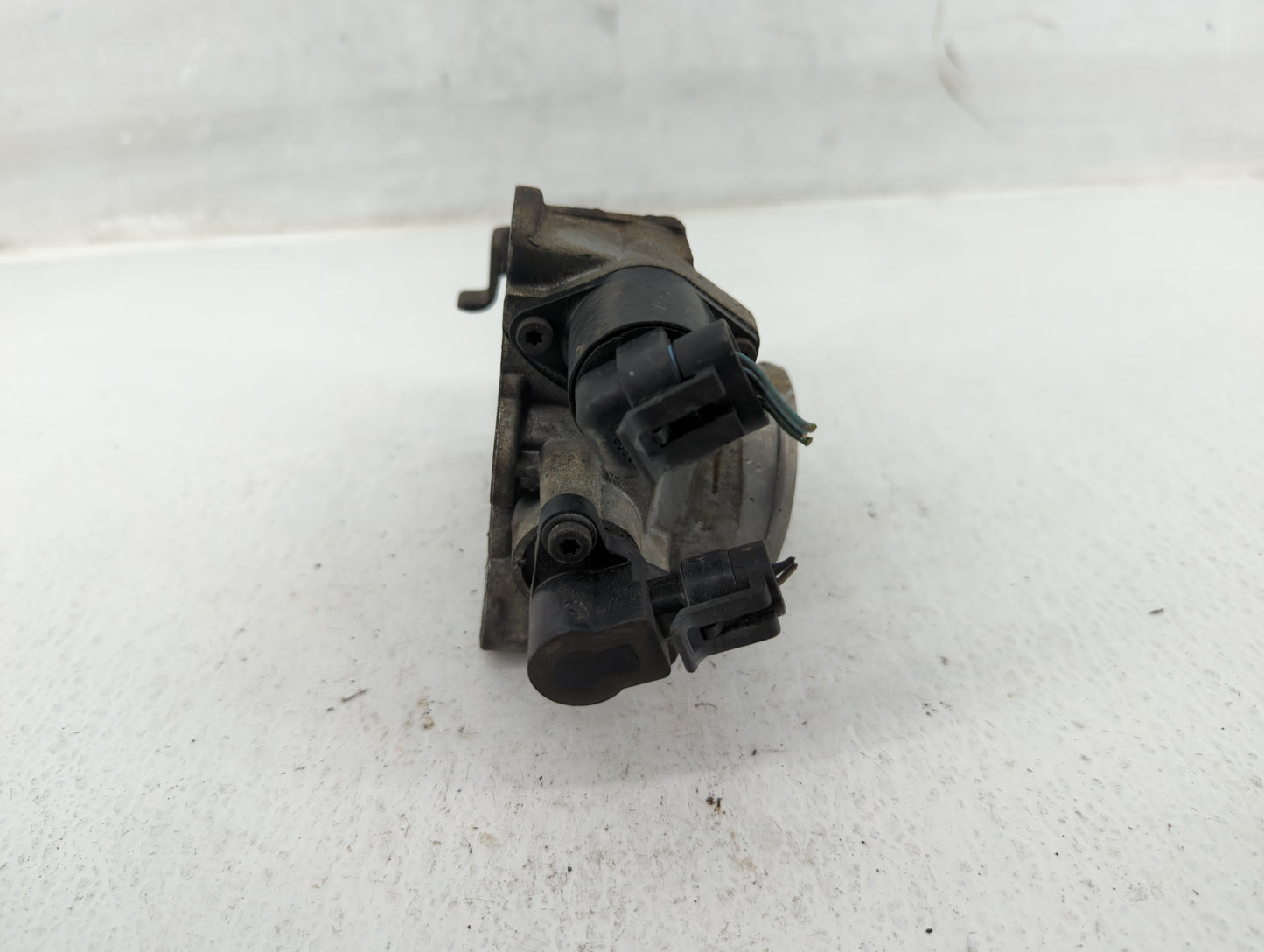 1996 Plymouth Satellite Throttle Body Fits OEM Used Auto Parts - Oemusedautoparts1.com
