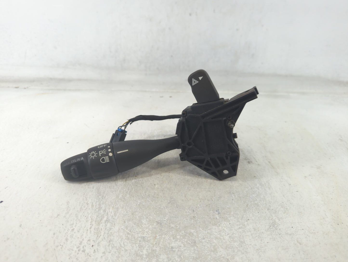 1996-1998 Pontiac Grand Am Column Switch - Oemusedautoparts1.com