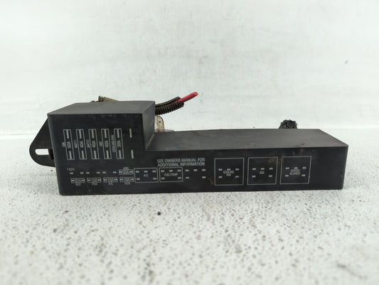 1996 Pontiac Sunfire Fusebox Fuse Box Panel Relay Module Fits OEM Used Auto Parts - Oemusedautoparts1.com