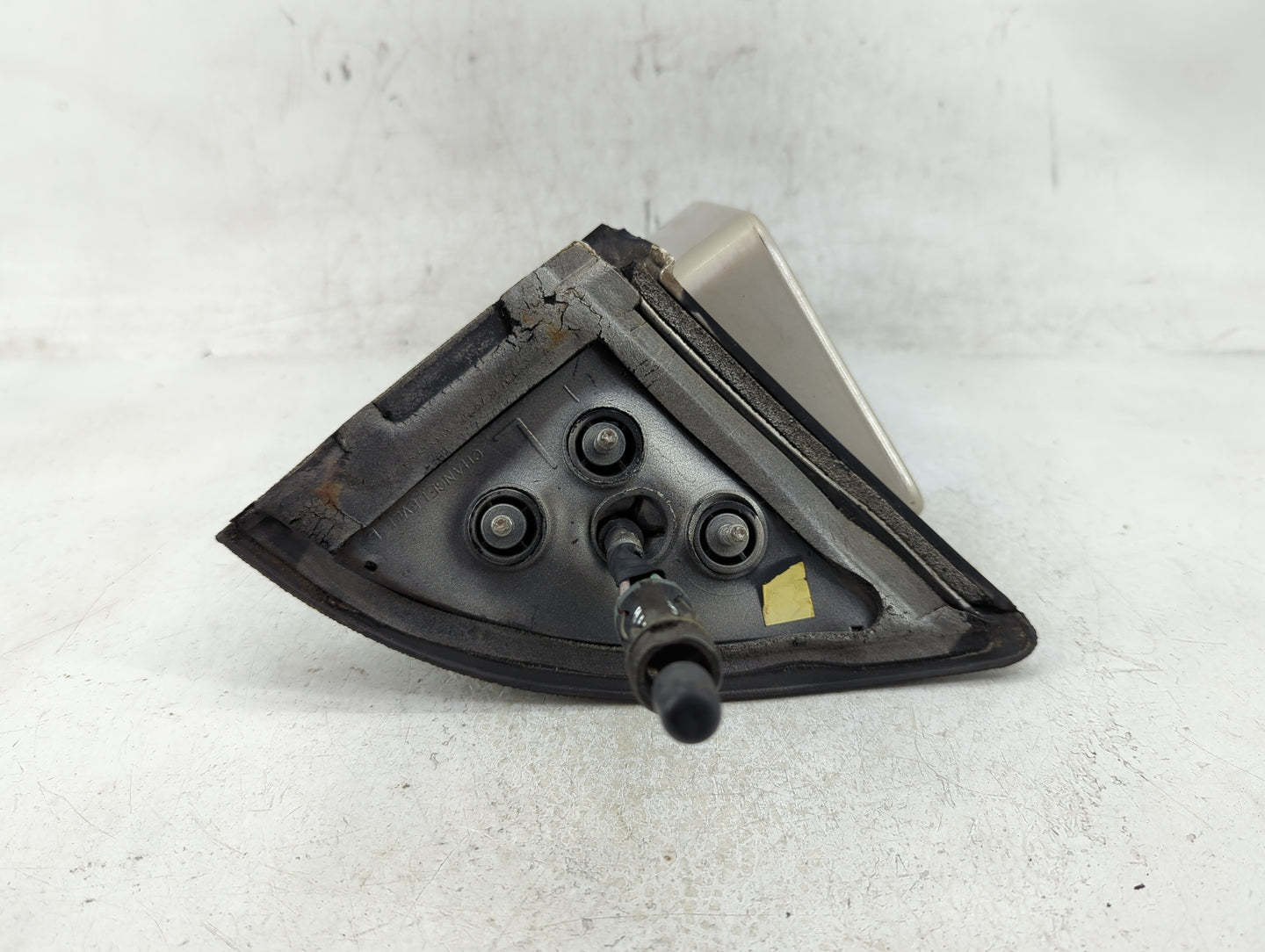 1991-1996 Saturn Sc Driver Side View Mirror - Left Door Mirror OEM Used - Oemusedautoparts1.com