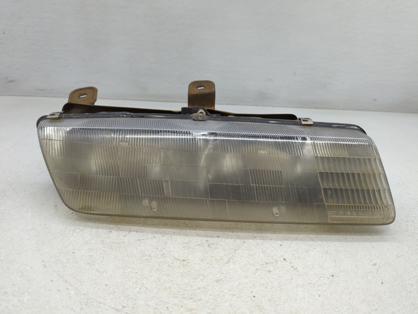 1991-1995 Saturn Sl Passenger Right Oem Head Light Headlight Lamp - Oemusedautoparts1.com