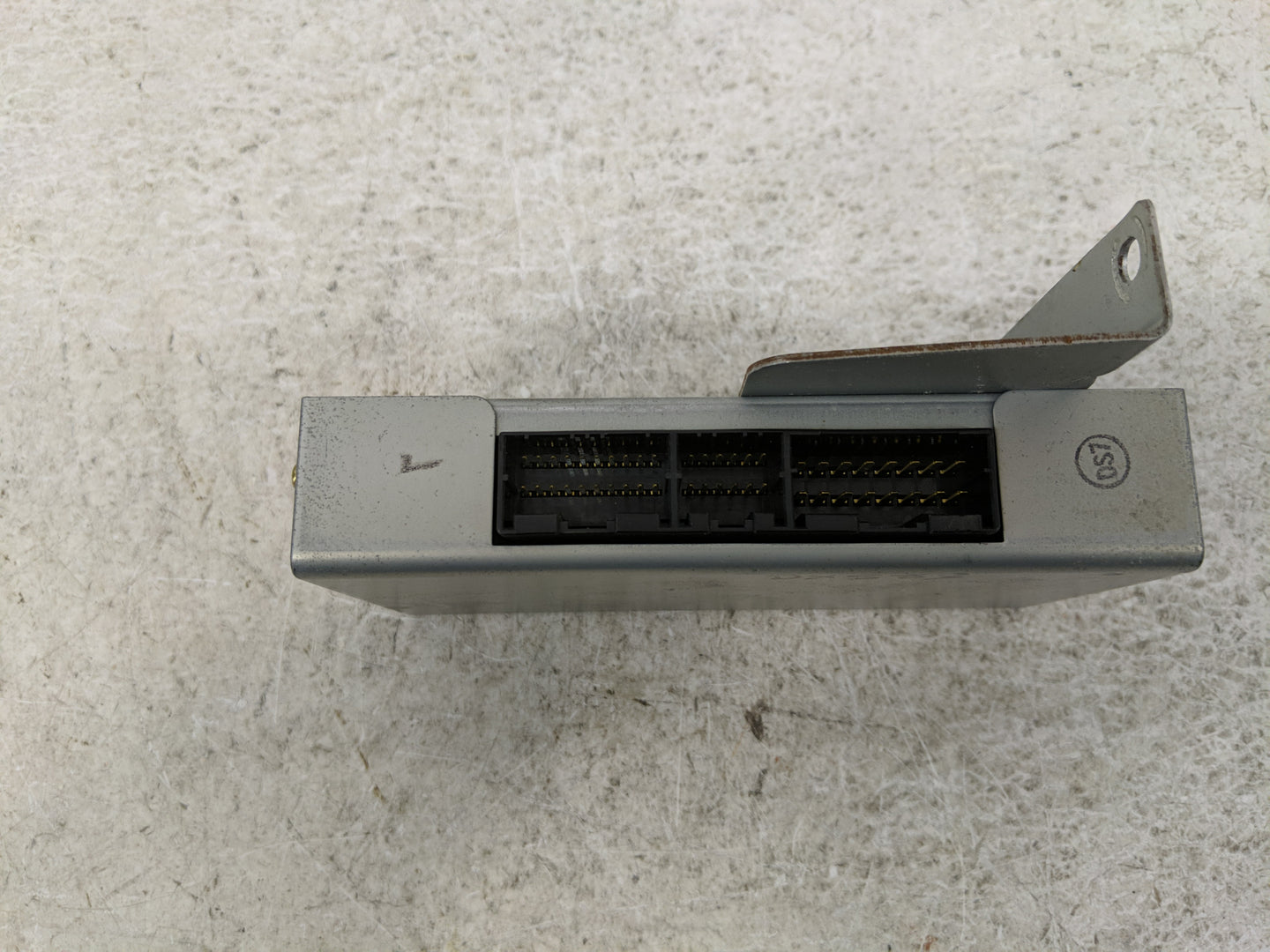 1996-1996 Subaru Legacy Chassis Control Module Ccm Bcm Body Control - Oemusedautoparts1.com