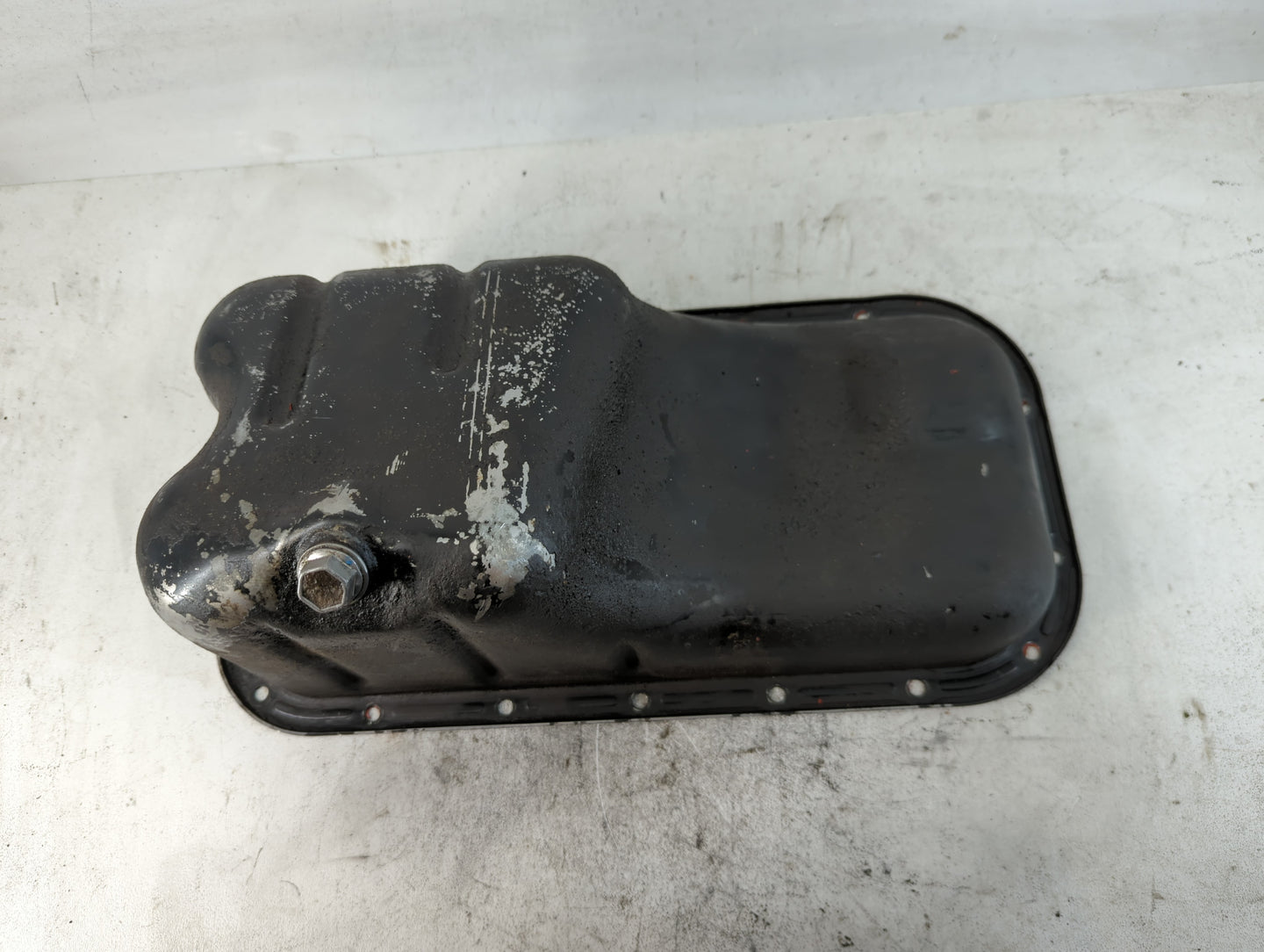 1996-2001 Suzuki Esteem Engine Oil Pan Fits Fits 1996 1997 1998 1999 2000 2001 OEM Used Auto Parts - Oemusedautoparts1.com