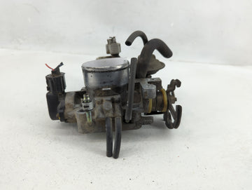 1996 Toyota Camry Throttle Body P/N:222107A330 Fits OEM Used Auto Parts