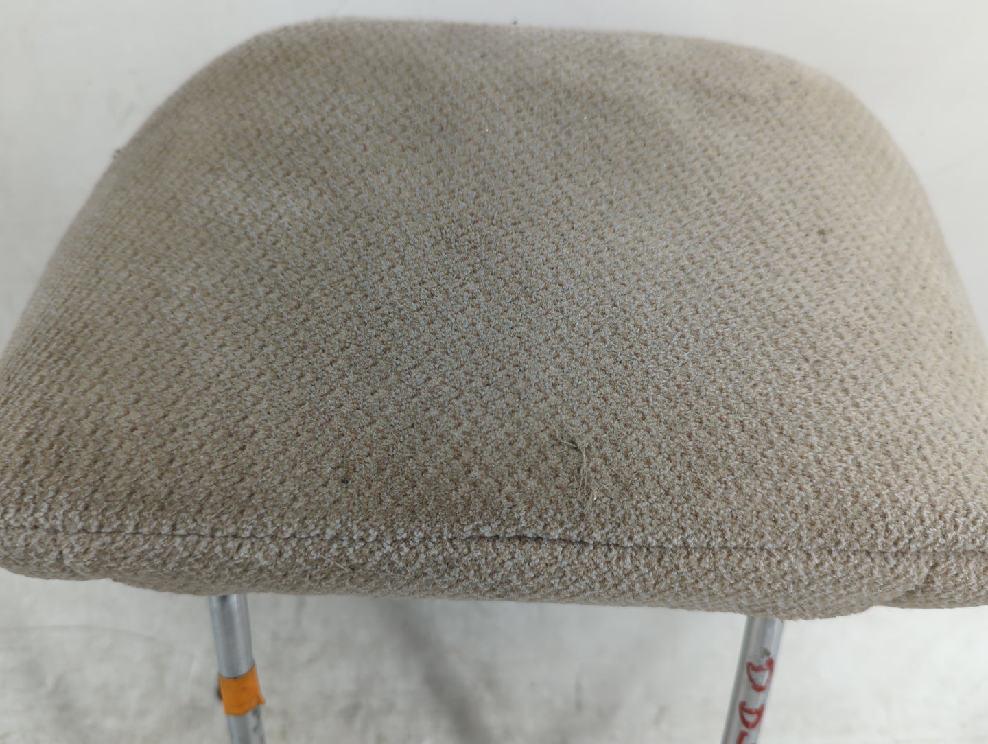 1996 Toyota Camry Headrest Head Rest Front Driver Seat Beige - Oemusedautoparts1.com