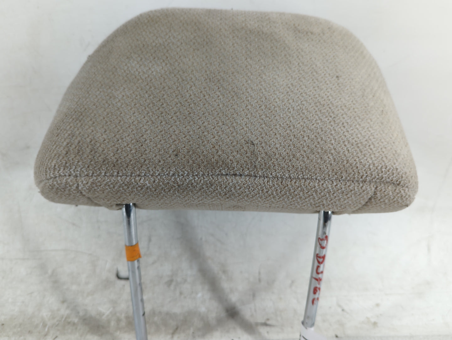 1996 Toyota Camry Headrest Head Rest Front Driver Seat Beige - Oemusedautoparts1.com