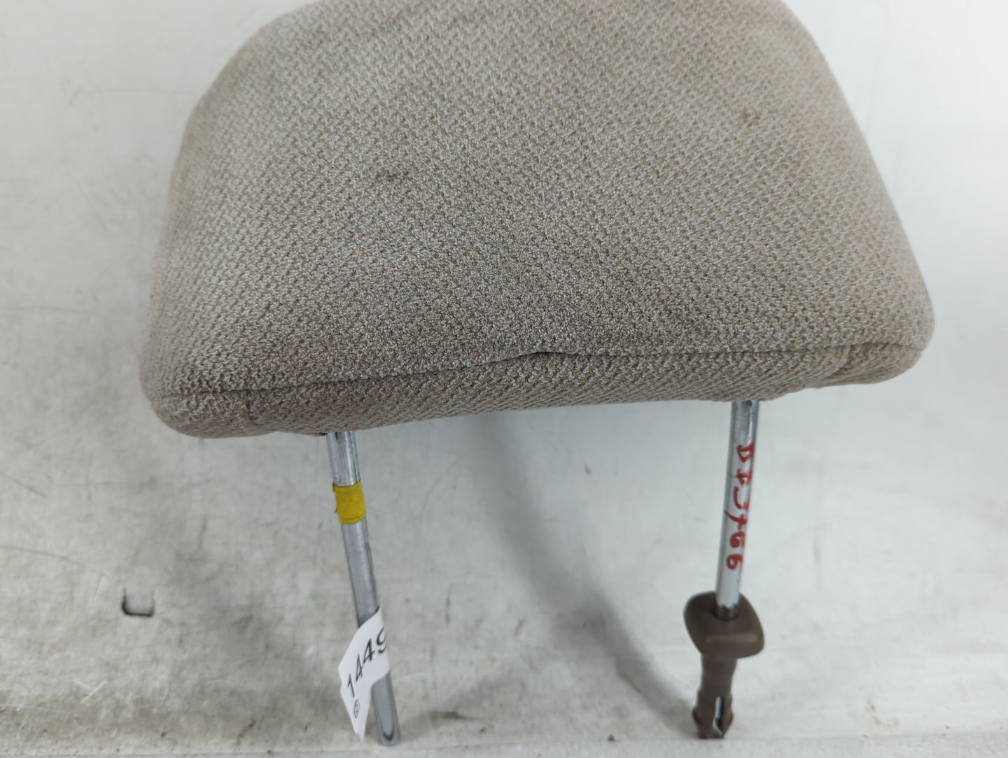 1996 Toyota Camry Headrest Head Rest Front Driver Seat Gray - Oemusedautoparts1.com