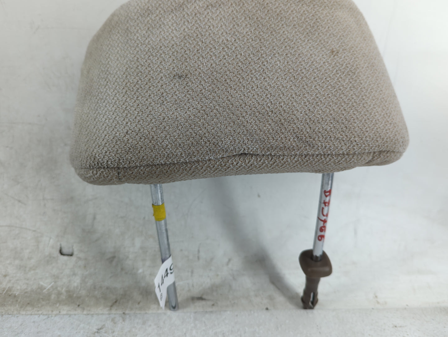 1996 Toyota Camry Headrest Head Rest Front Driver Seat Gray - Oemusedautoparts1.com