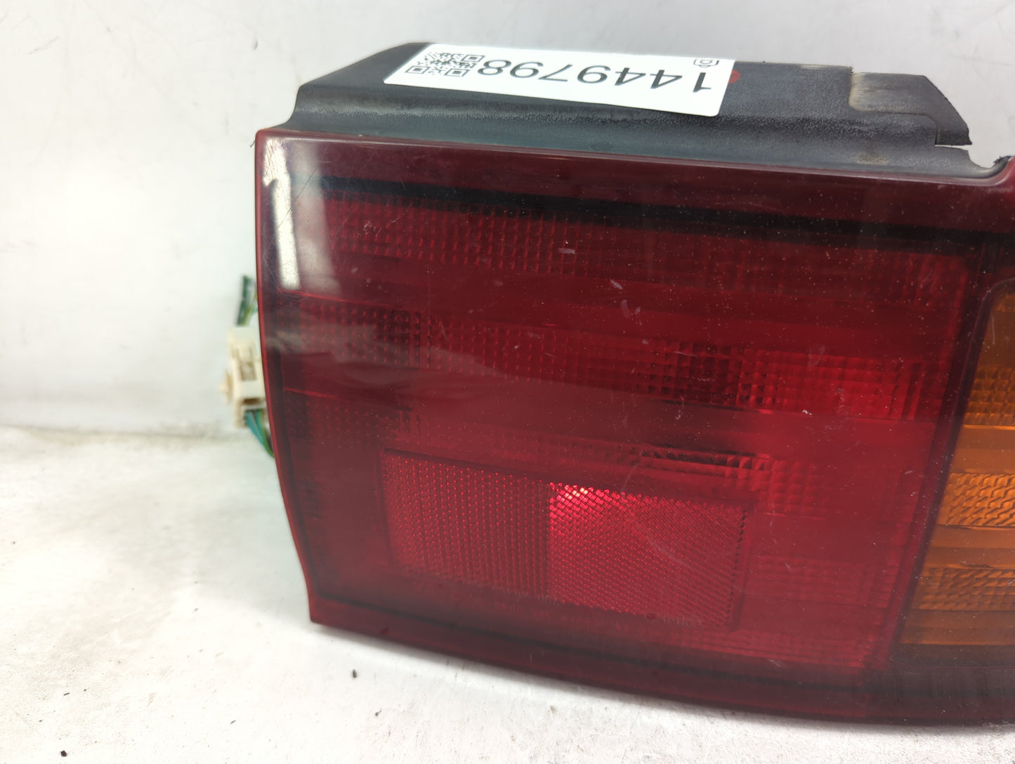 1995-1996 Toyota Camry Tail Light Assembly Passenger Right OEM Fits Fits 1995 1996 OEM Used Auto Parts - Oemusedautoparts1.c