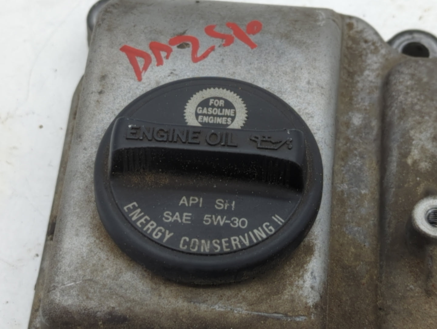 1996 Toyota Camry Driver Left Cylinder Head Valve Cover Fits OEM Used Auto Parts - Oemusedautoparts1.com