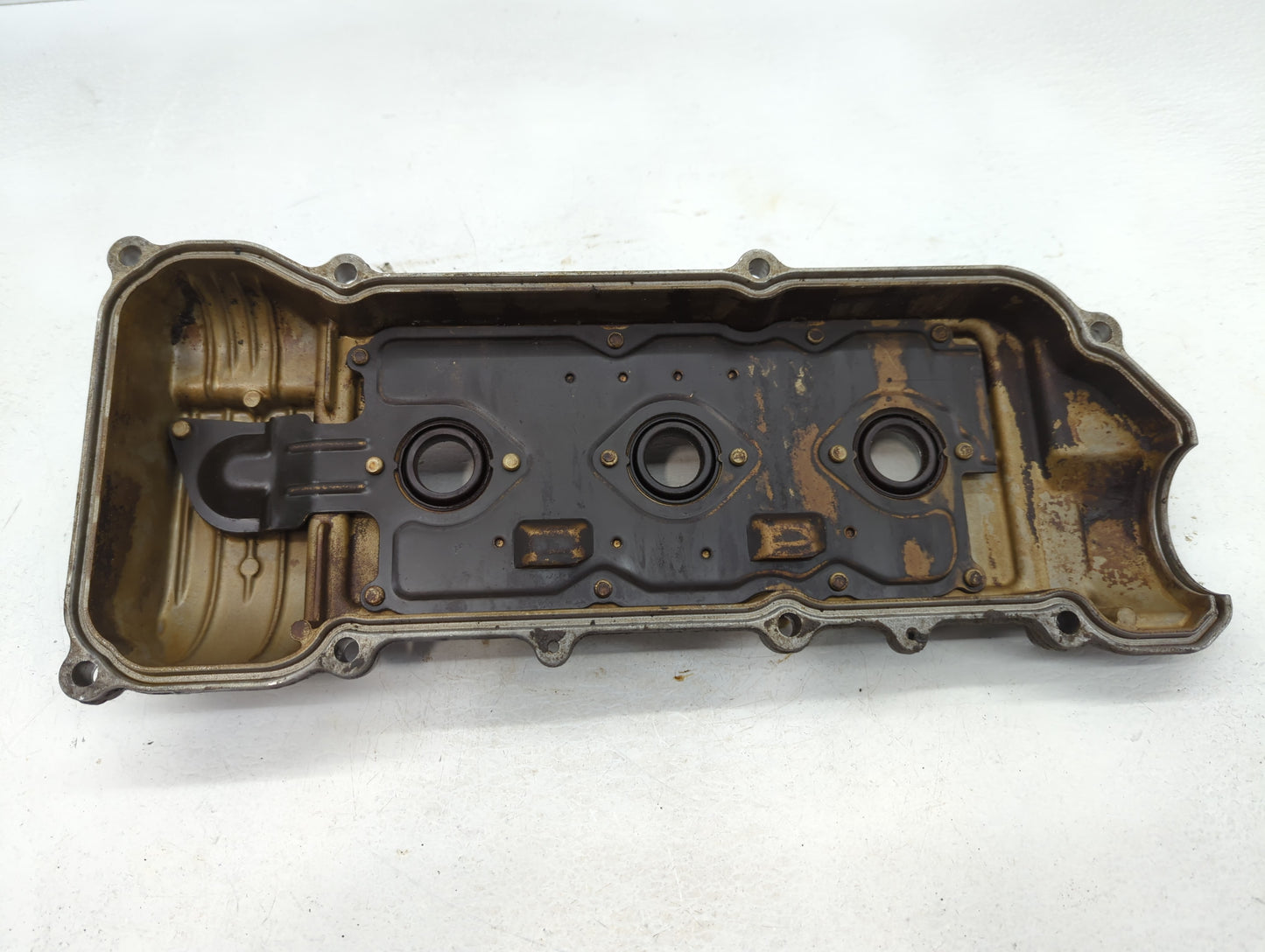1996 Toyota Camry Driver Left Cylinder Head Valve Cover Fits OEM Used Auto Parts - Oemusedautoparts1.com