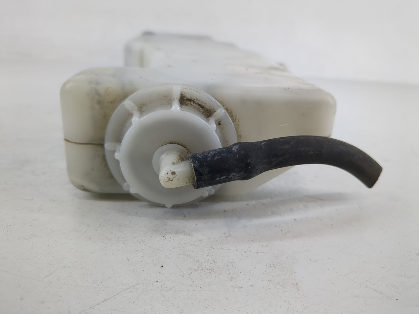 1997-1999 Acura Cl Radiator Coolant Overflow Expansion Tank Bottle - Oemusedautoparts1.com