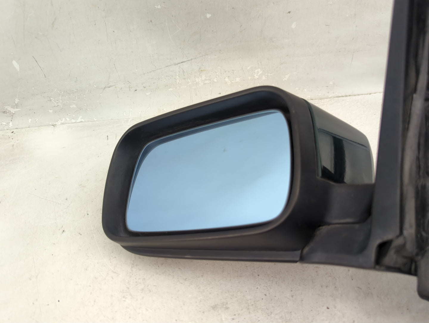 1997 Bmw 540i Driver Side View Mirror - Left Door Mirror OEM Used - Oemusedautoparts1.com