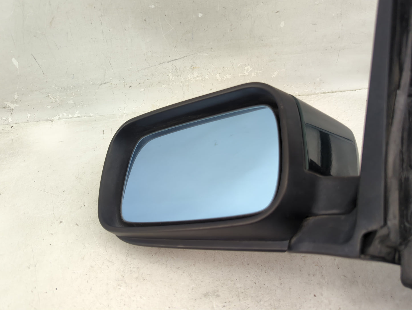 1997 Bmw 540i Driver Side View Mirror - Left Door Mirror OEM Used - Oemusedautoparts1.com