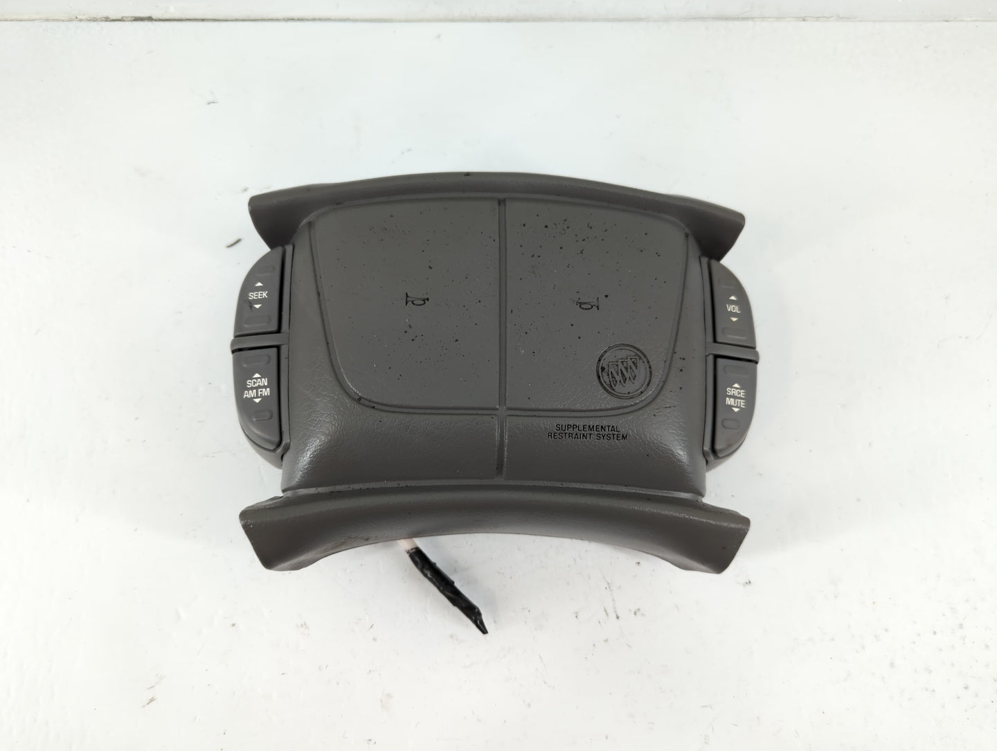 1995-1997 Buick Lesabre Air Bag Driver Left Steering Wheel Mounted P/N:AB376615QACY46 Fits Fits 1995 1996 1997 OEM Used Auto