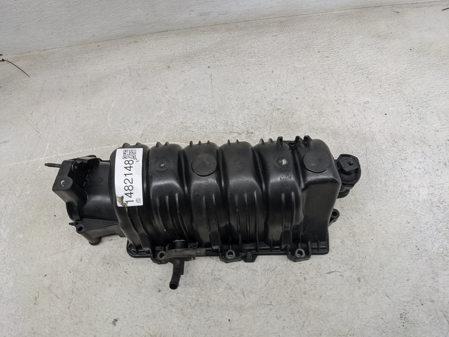 1997 Buick Lesabre Air Intake Manifold Fits OEM Used Auto Parts - Oemusedautoparts1.com