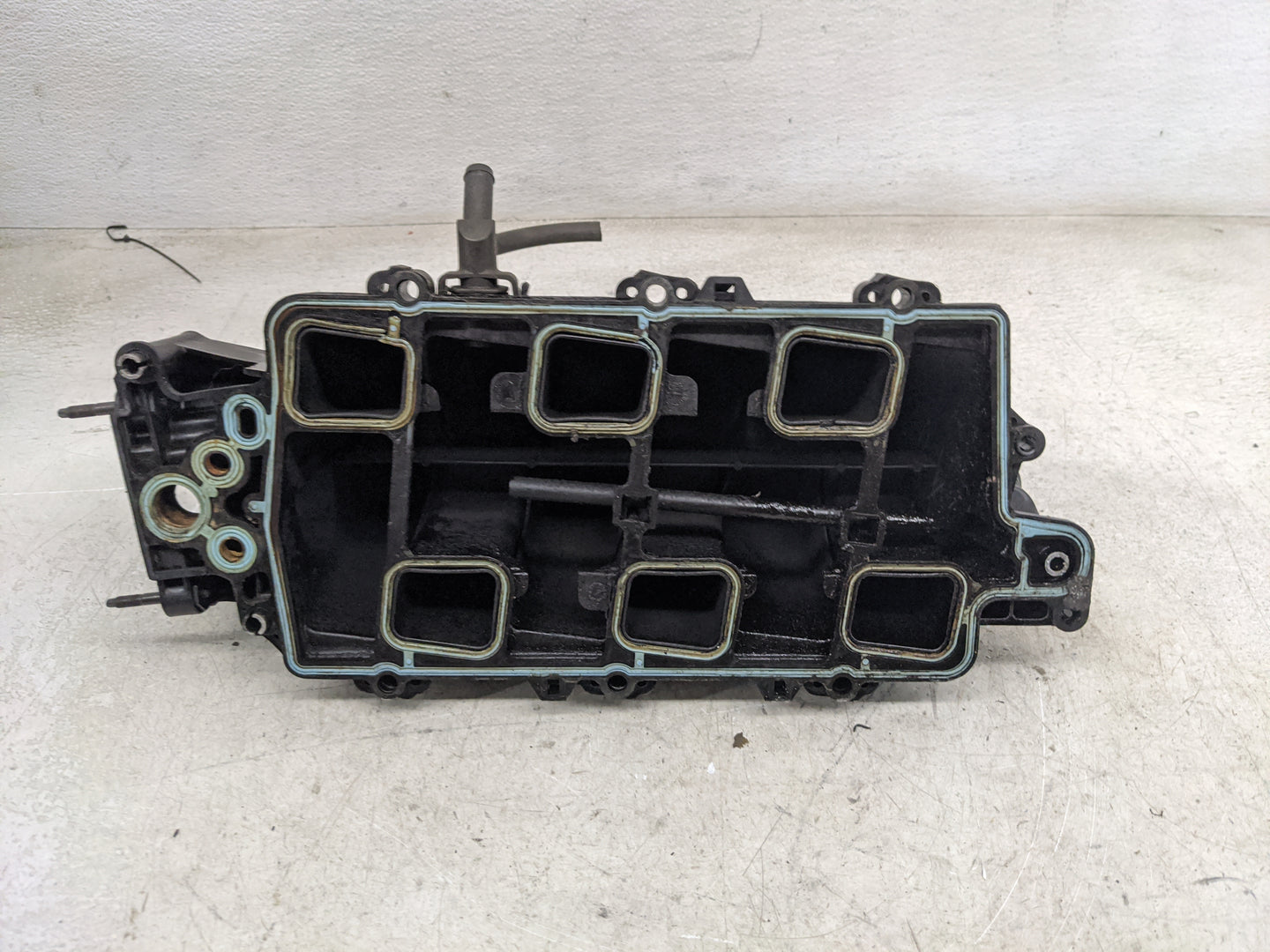1997 Buick Lesabre Air Intake Manifold Fits OEM Used Auto Parts - Oemusedautoparts1.com