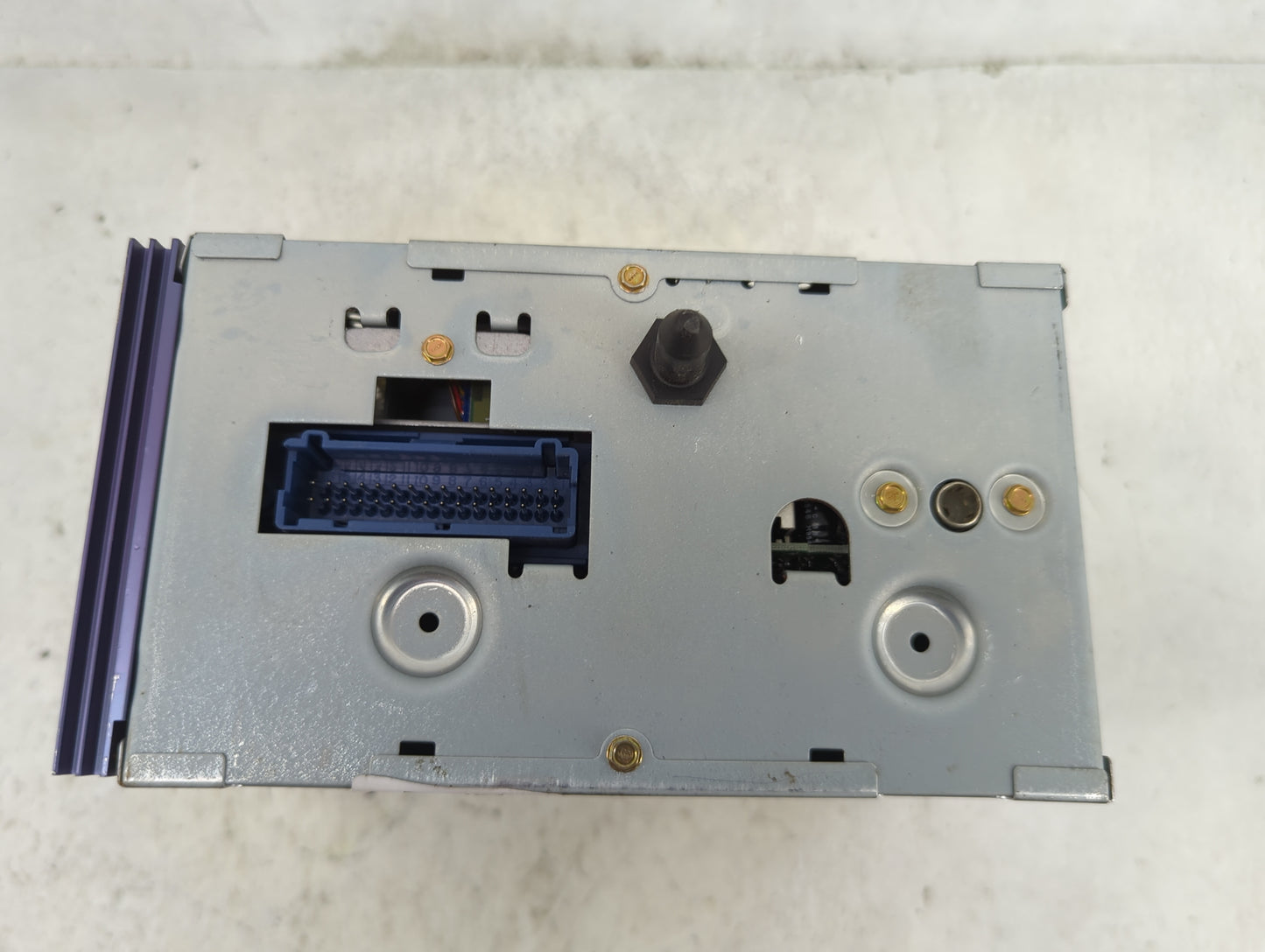 1996-1999 Buick Lesabre Radio AM FM Cd Player Receiver Replacement P/N:16216424 BNXM Fits OEM Used Auto Parts - Oemusedautop