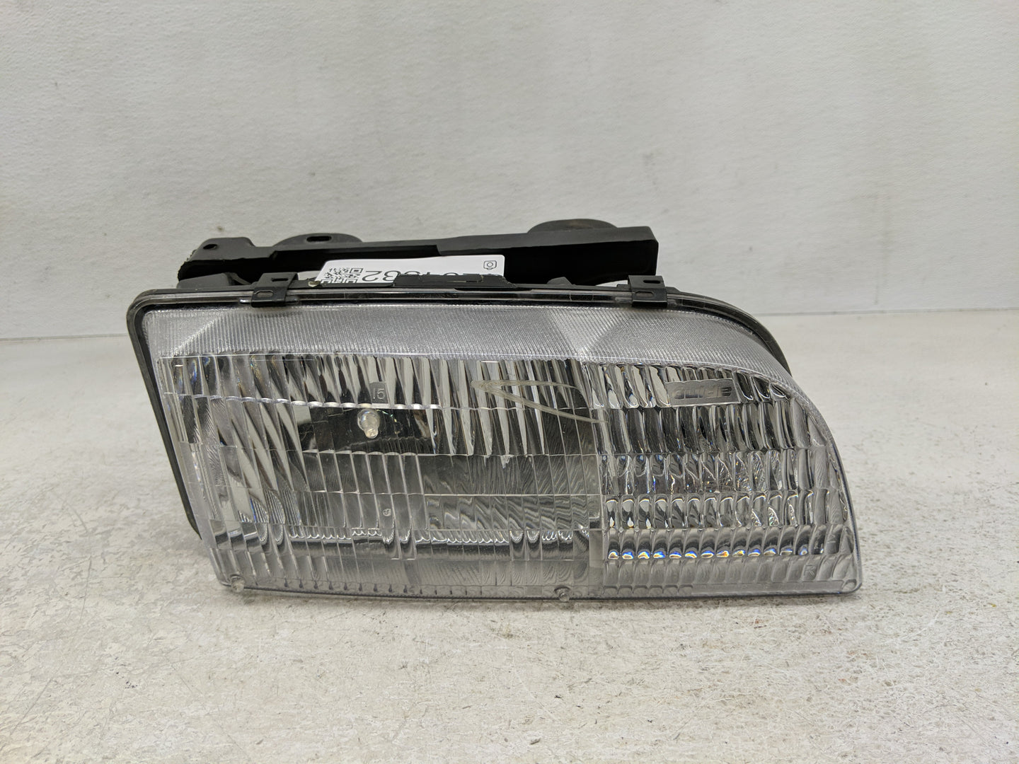 1996-1998 Buick Skylark Passenger Right Oem Head Light Headlight Lamp - Oemusedautoparts1.com