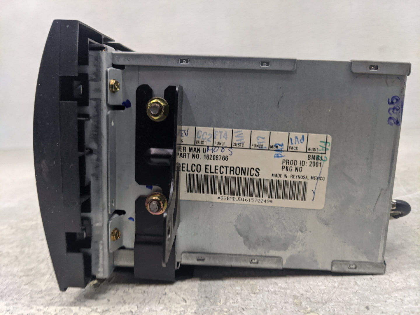 1997 Cadillac Catera Radio AM FM Cd Player Receiver Replacement P/N:16208766 Fits OEM Used Auto Parts - Oemusedautoparts1.co