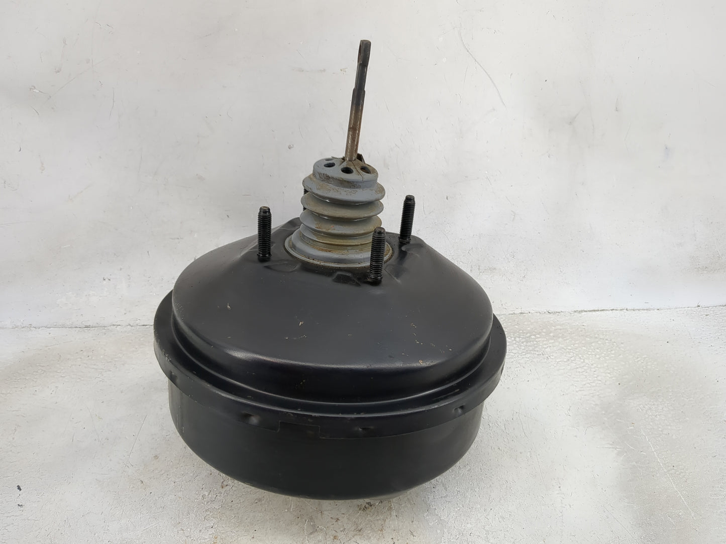 1997-1997 Cadillac Deville Power Brake Booster Oem 1492466 - Oemusedautoparts1.com