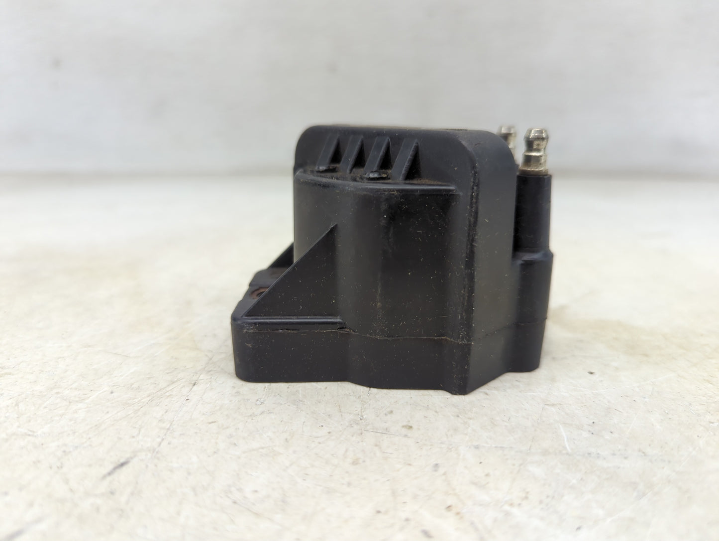 1995-1999 Cadillac Deville Ignition Coil Igniter Pack - Oemusedautoparts1.com