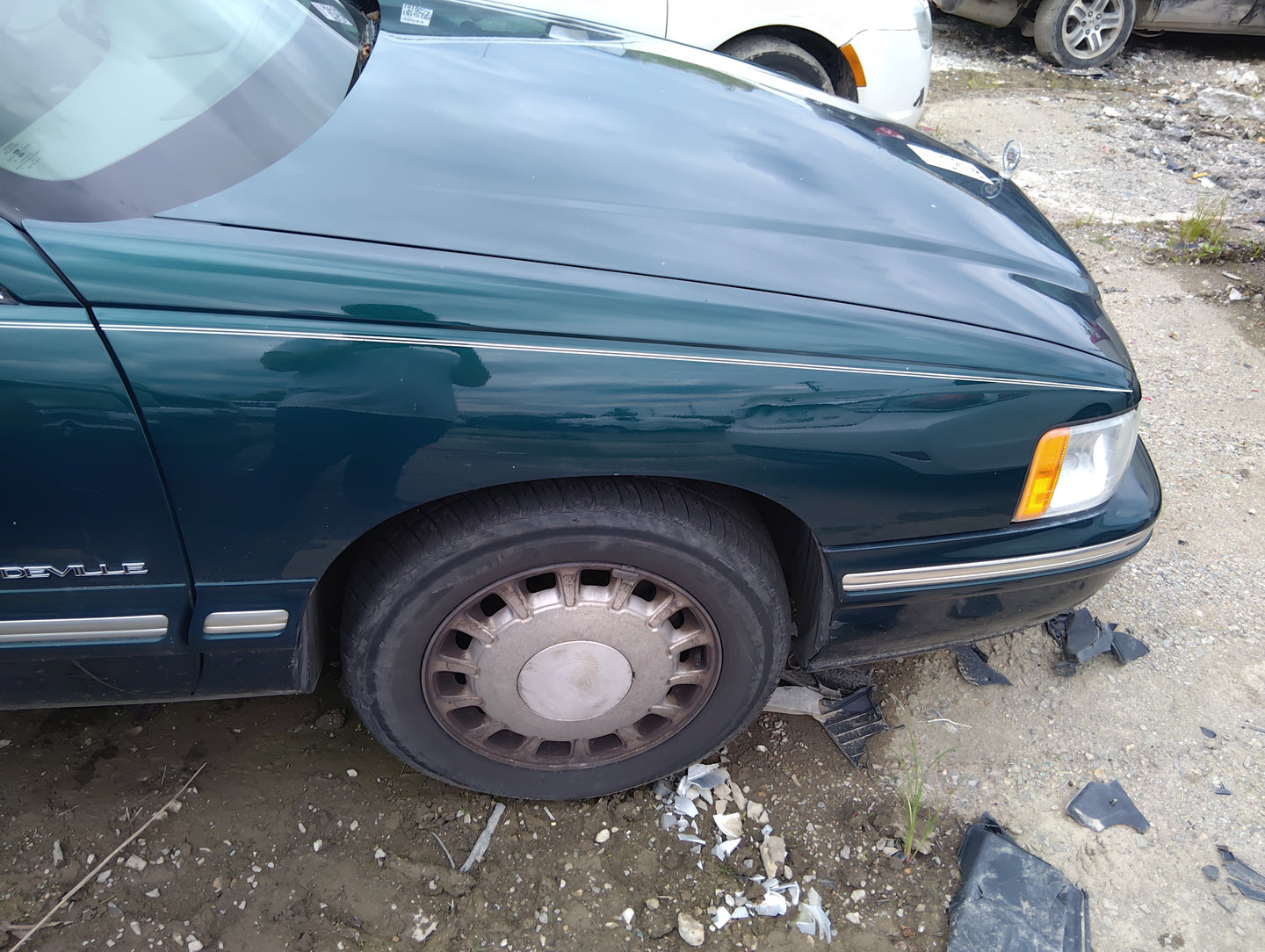 1997-1999 Cadillac Deville Passenger Fender - Oemusedautoparts1.com