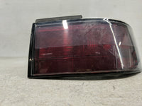 1995-1997 Cadillac Seville Tail Light Assembly Passenger Right OEM P/N:16513926 Fits Fits 1995 1996 1997 OEM Used Auto Parts