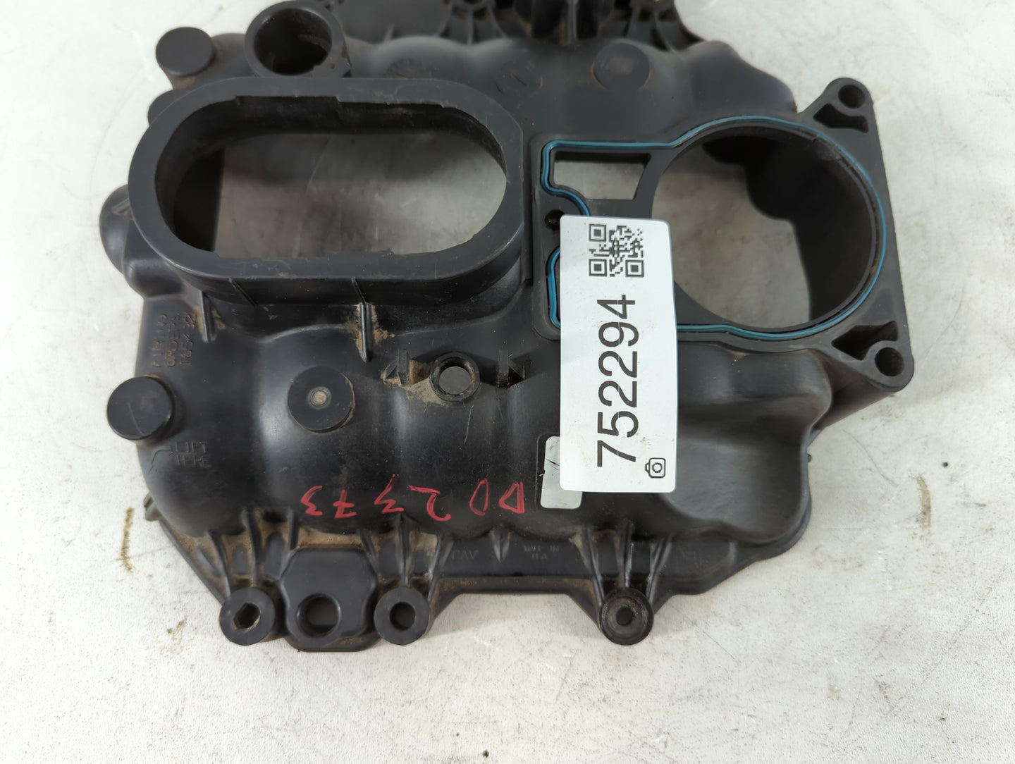 1997 Chevrolet 1500 Air Intake Manifold P/N:17090544 Fits Fits 1996 1998 1999 2000 2001 2002 2003 2004 2005 2006 2007 OEM Us